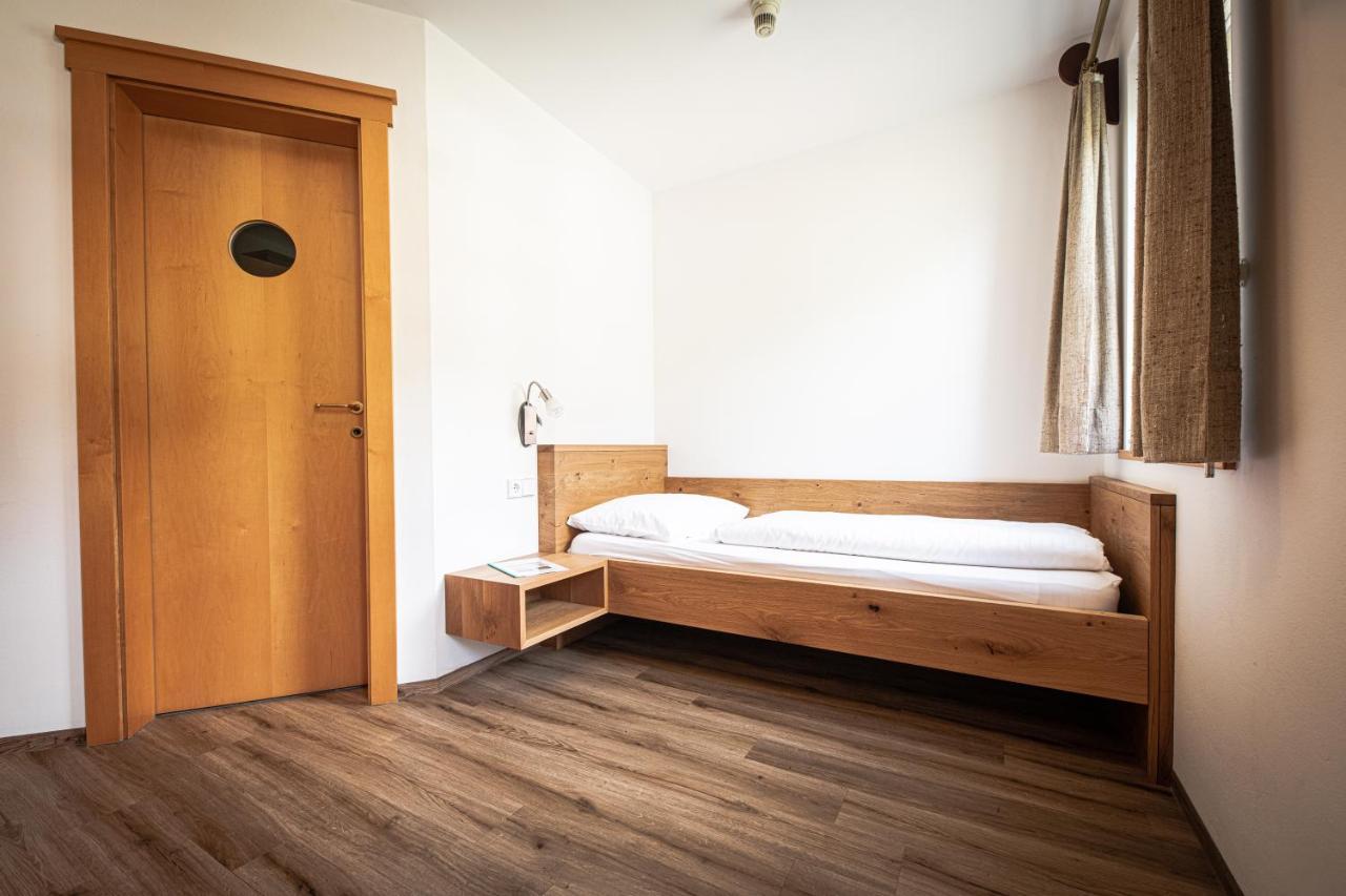 Hotel Gissbach Brunico Eksteriør billede